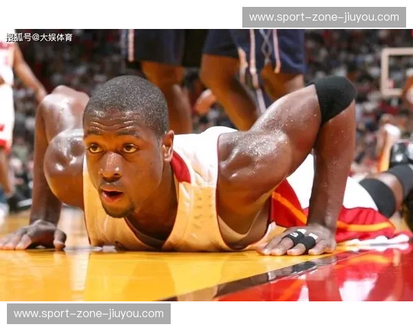 烈火重燃,传奇落幕:德怀恩·韦德的公牛情结与生涯绝唱 烈火重燃,传奇落幕:德怀恩·韦德的公牛情结与生涯绝唱